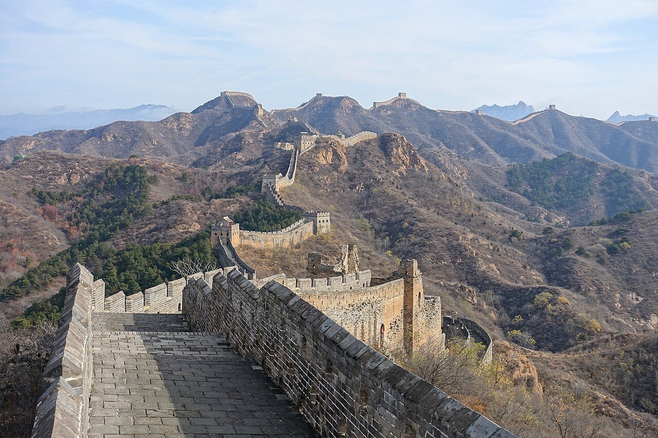 Jinshanling Great Wall ridge watchtowers stretching over mountain ridges near Beijing