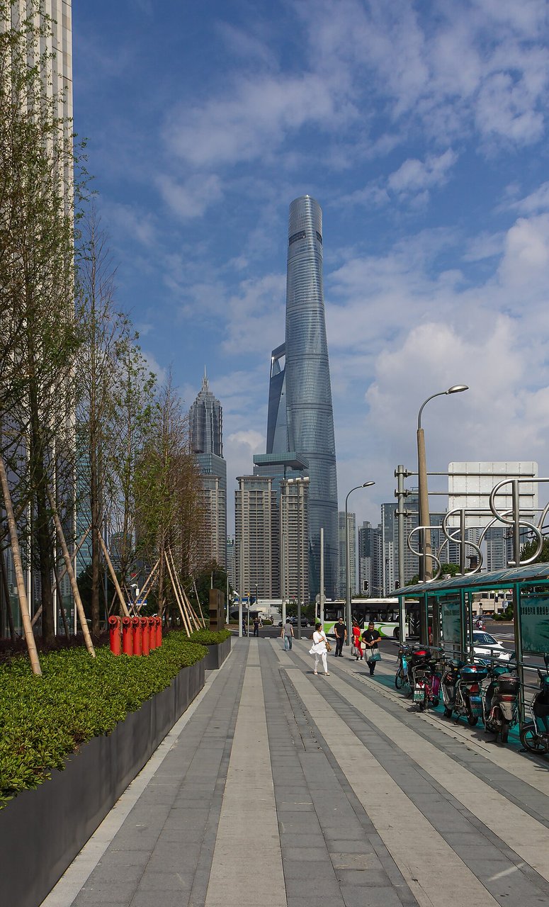 Shanghai skyline at night featuring Shanghai Tower, Jin Mao, and SWFC